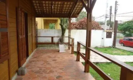 Casa para Venda - 110m², 3 dormitórios, sendo 1 suites, 3 vagas - Nonoai