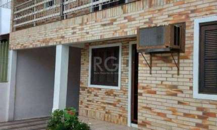 Casa para Venda - 320m², 4 dormitórios, 2 vagas - Vila Nova