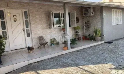 Casa para venda - 131.65m², 3 dormitórios, 4 vagas - parque da matriz