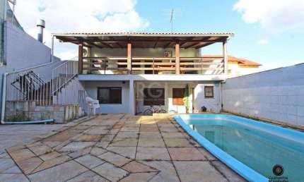 Casa para Venda - 180m², 3 dormitórios, sendo 1 suites, 3 vagas - Parque dos Maias