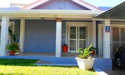 Casa para Venda - 289m², 4 dormitórios, sendo 1 suites, 4 vagas - Cavalhada