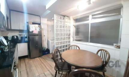 Apartamento com 2 quartos à venda na Rua Fagundes Varela, 249, Santo Antônio, Porto Alegre