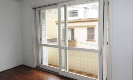 Apartamento com 2 quartos à venda na Rua Espírito Santo, 276, Centro Histórico, Porto Alegre
