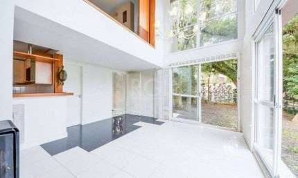 Casa à venda com 2 quartos, 255m² Rua CORONEL GOMES DE CARVALHO, Sétimo Céu, Porto Alegre