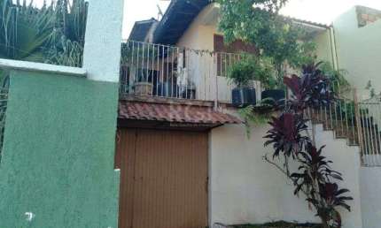 Casa com 2 quartos à venda na Rua Augusto Belloli, 157, Teresópolis, Porto Alegre