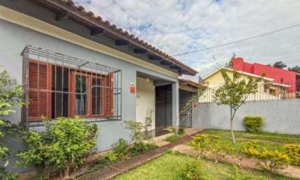 Casa para Venda - 140m², 2 dormitórios, sendo 1 suites, 3 vagas - Imperial Parque