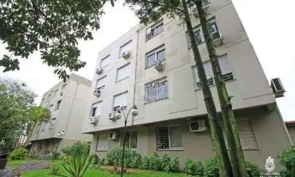 Apartamento de dois quartos e uma vaga de garagem no bairro Tristeza em Porto Alegre