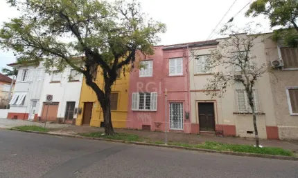 Casa com 3 quartos à venda na Rua Dom João VI, 239, Medianeira, Porto Alegre