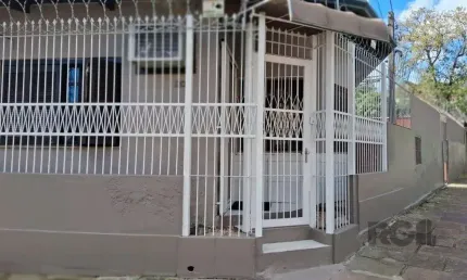 Casa com 1 quarto à venda na Rua Dom João VI, 267, Medianeira, Porto Alegre