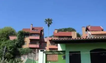 Casa para Venda - 331m², 3 dormitórios, sendo 1 suites, Santa Tereza