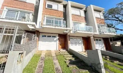 Sobrado para venda - 100m², 3 dormitórios, sendo 3 suites, 2 vagas - portal do guarujá