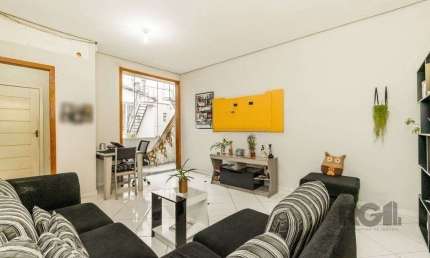 Apartamento 100m² - 2 dormitórios, 1 suíte no bairro Independência