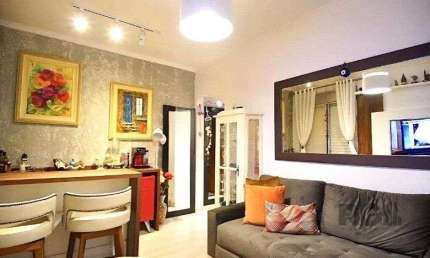Apartamento 41m² - 1 dormitório, 1 vaga no bairro Petrópolis