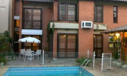 Casa para Venda - 350m², 3 dormitórios, sendo 1 suites, 2 vagas - São João