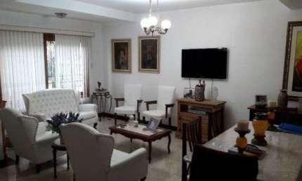 Sobrado para Venda - 240.43m², 3 dormitórios, sendo 1 suites, 2 vagas - Ipanema