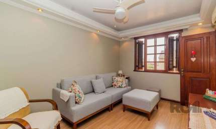 Casa com 4 quartos à venda na Rua Bento Rosa, 296, Sarandi, Porto Alegre