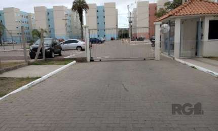 Apartamento de 2 dormitórios no bairro Chapéu do Sol