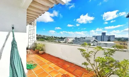 Cobertura com 3 dormitórios, 1 vaga de garagem no bairro Teresópolis