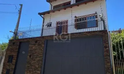 Casa - 4 dormitórios - 3 vagas - 170 m² - menino deus