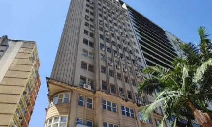 Conjunto/Sala para Venda - 130m², 0 dormitórios, Centro Histórico