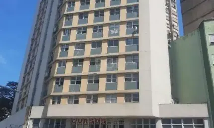 Kitnet / Stúdio à venda na Avenida Senador Salgado Filho, 359, Centro Histórico, Porto Alegre