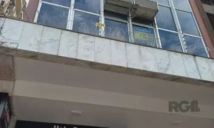 Sala comercial à venda na Avenida Cristóvão Colombo, 2236, Floresta, Porto Alegre