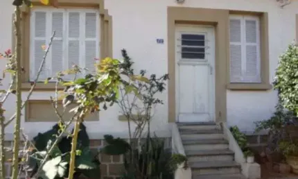 Casa com 3 quartos à venda na Avenida São Borja, 491, Nonoai, Porto Alegre