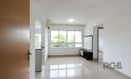 Apartamento semi-mobiliado, com área privada de 50,95 M2