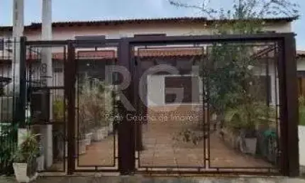 Casa para Venda - 100m², 2 dormitórios, sendo 1 suites, 1 vaga - Hípica