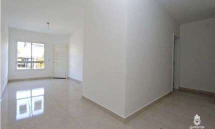 Casa para Venda - 73.29m², 3 dormitórios, sendo 1 suites, 1 vaga - Portal do Guarujá