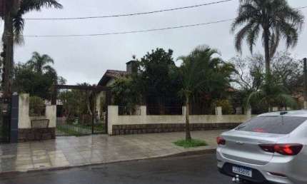 Casa para Venda - 320000m², 3 dormitórios, sendo 1 suites, 10 vagas - Belém Novo