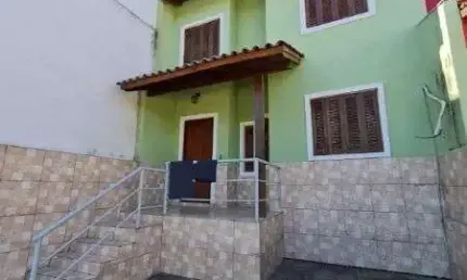 Casa com 3 quartos à venda na Rua Azise Pedro Falcão, 93, Hípica, Porto Alegre