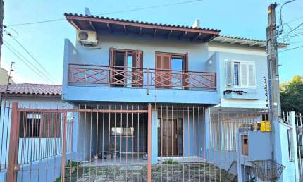 Casa para Venda - 207m², 4 dormitórios, 2 vagas - Nova Ipanema