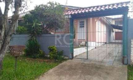 Casa para Venda - 98m², 2 dormitórios, 3 vagas - Espirito Santo