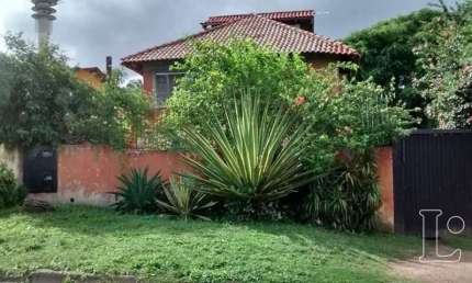 Casa para Venda - 250m², 3 dormitórios, Santa Tereza