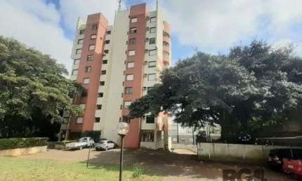 Apartamento em Porto Alegre, no bairro Glória, com 2 dormitório(s), e 2 banheiros, à venda.