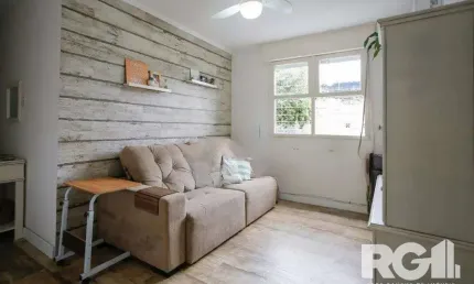 Apartamento com 3 quartos à venda na Rua Zeferino Dias, 210, Sarandi, Porto Alegre