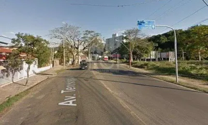Terreno à venda na Avenida Teresópolis, 2152, Teresópolis, Porto Alegre