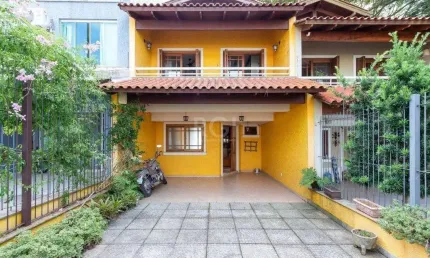 Casa para Venda - 195.96m², 3 dormitórios, sendo 1 suites, 2 vagas - Espirito Santo