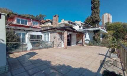 Casa para venda com 4 dormitórios no bairro Cristal