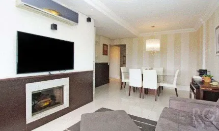 Apartamento para venda - 2 dormitórios, 1 suite, andar alto, lareira, churrasqueira 2 vagas - petrópolis