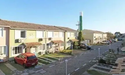 Vendo Casa em Condomínio Com Infra no Bairro Sarandi em Porto Alegre.