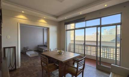 APARTAMENTO 3 DORMITÓRIOS COM LINDA VISTA DA CATEDRAL NO CENTRO HISTÓRICO