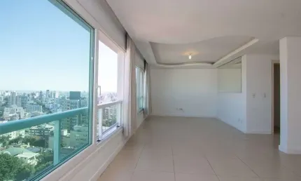 Apartamento com 3 quartos à venda na Avenida Encantado, 144, Petrópolis, Porto Alegre