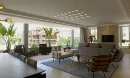 Cobertura para Venda - 177m², 3 dormitórios, sendo 3 suites, Menino Deus