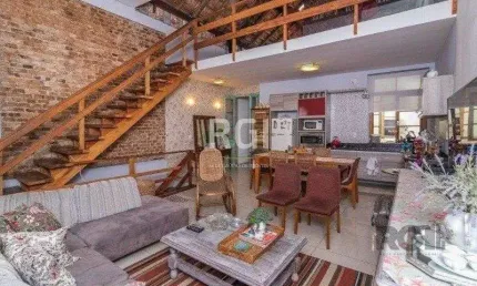Casa com 3 quartos à venda na Rua Comendador Coruja, 458, Floresta, Porto Alegre