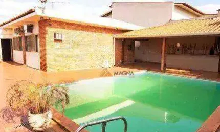 Casa com 4 quartos à venda, 184 m² por R$ 800.000 - Parque Industrial Lagoinha - Ribeirão Preto/SP