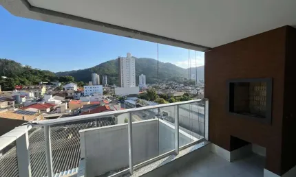 Apartamento para Venda em Itajaí, Fazendinha, 2 dormitórios, 1 suíte, 1 banheiro, 1 vaga