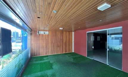 Comercial para Venda em Itajaí, Centro, 2 banheiros