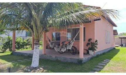 Casa de dois dormitórios  em condomínio fechado em itaipuaçu